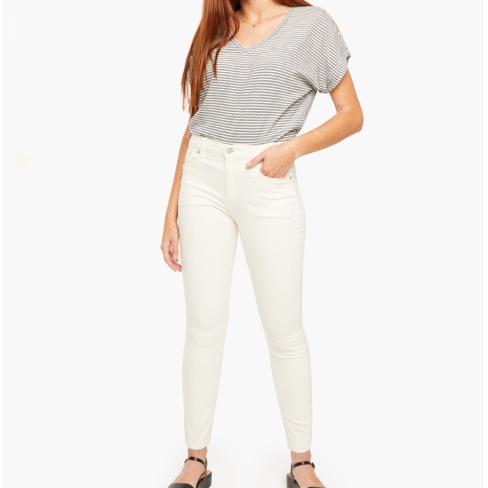 NWT Live FashionABLE Paulina High Rise 25